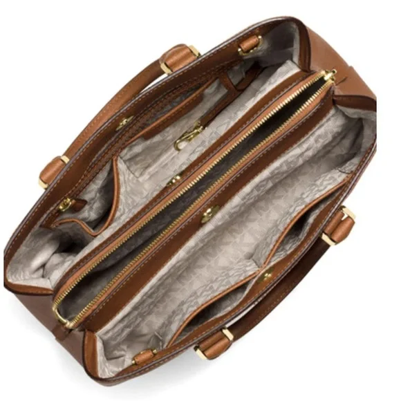 Michael Kors Savannah Leather Tote - Picture 3 of 11